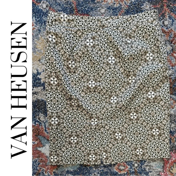 🛍️3/$40 Van Heusen Studio Lined Cotton Skirt Back Zipper Cream Tan Size 8 - Picture 2 of 5